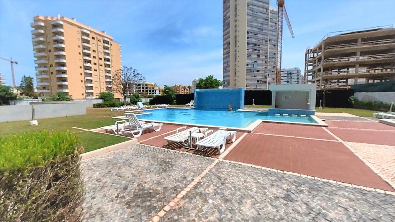 Apartamentos Turisticos Rocha Tower 16E Portimao Luaran gambar